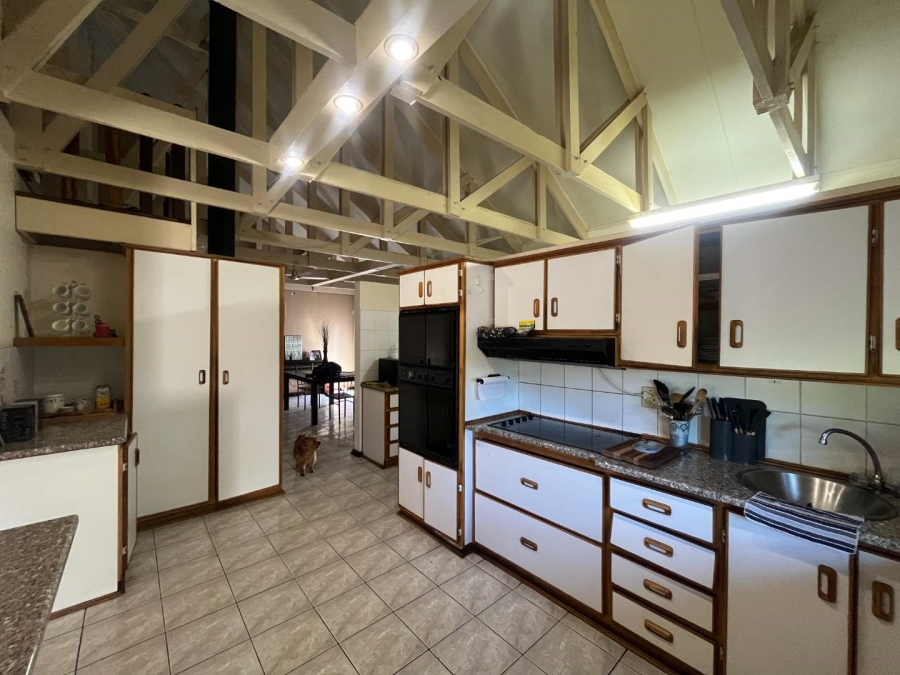 4 Bedroom Property for Sale in Die Rand Northern Cape